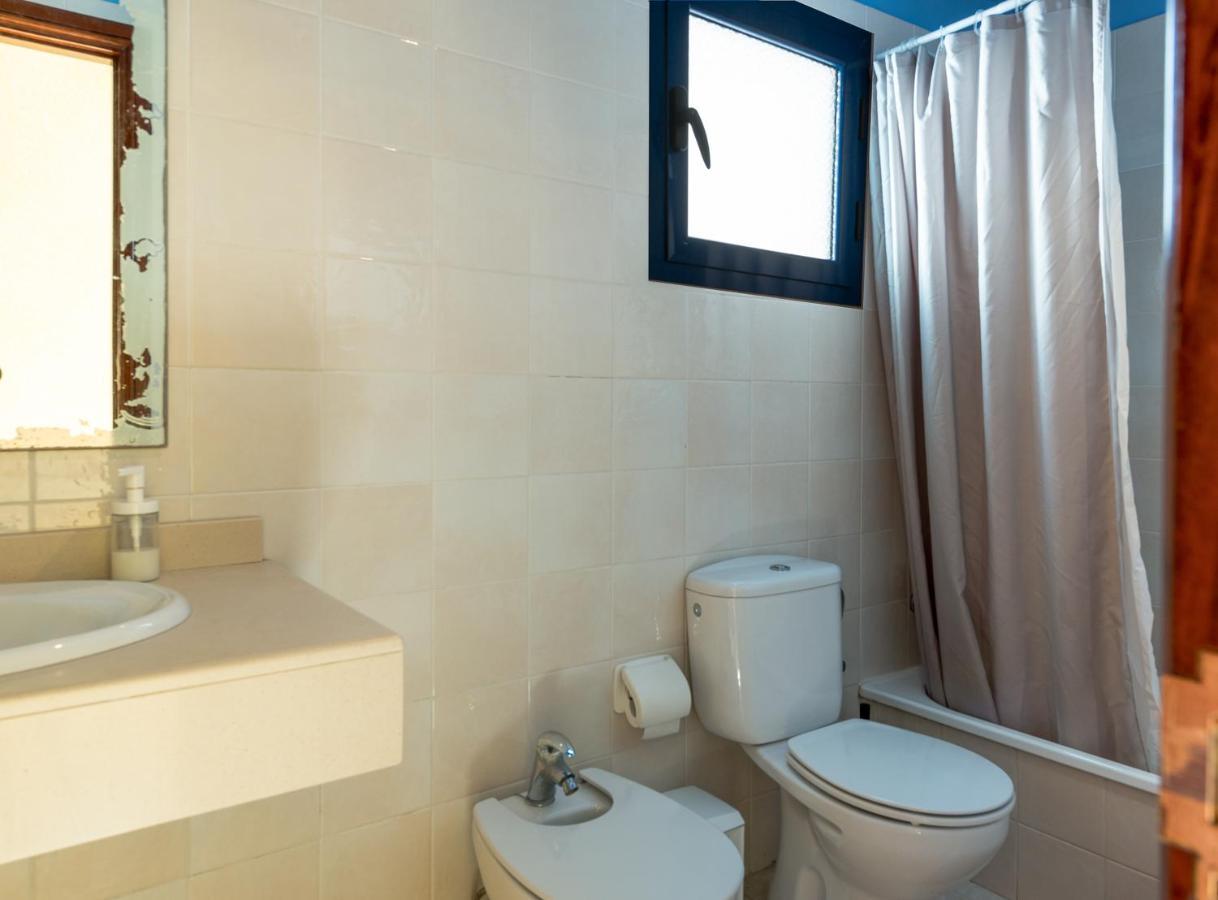Modern Beach House In Famara Luaran gambar