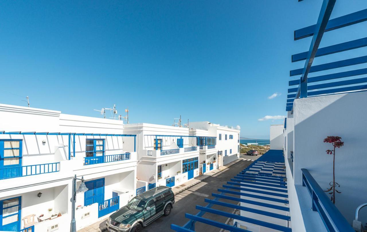 Modern Beach House In Famara Luaran gambar